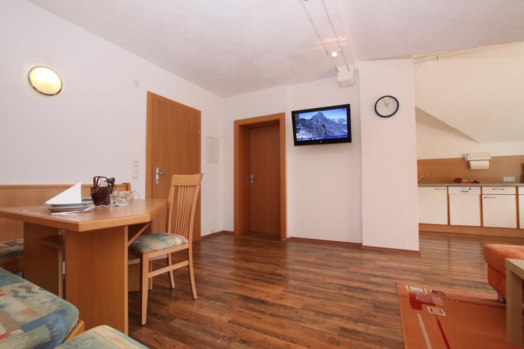 Apart Rustica Kaunertal Bagian luar foto